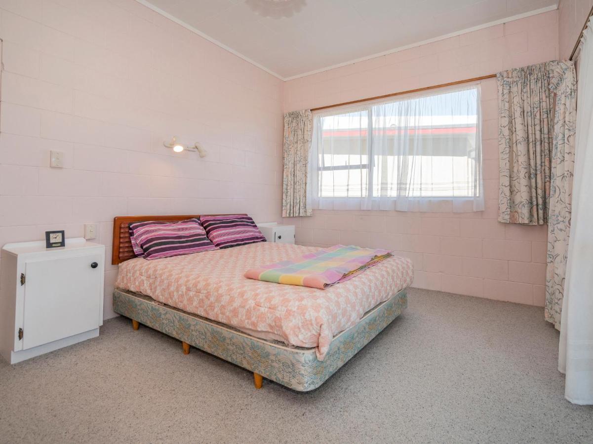 Cosy At Cooks - Cooks Beach Downstairs Unit エクステリア 写真