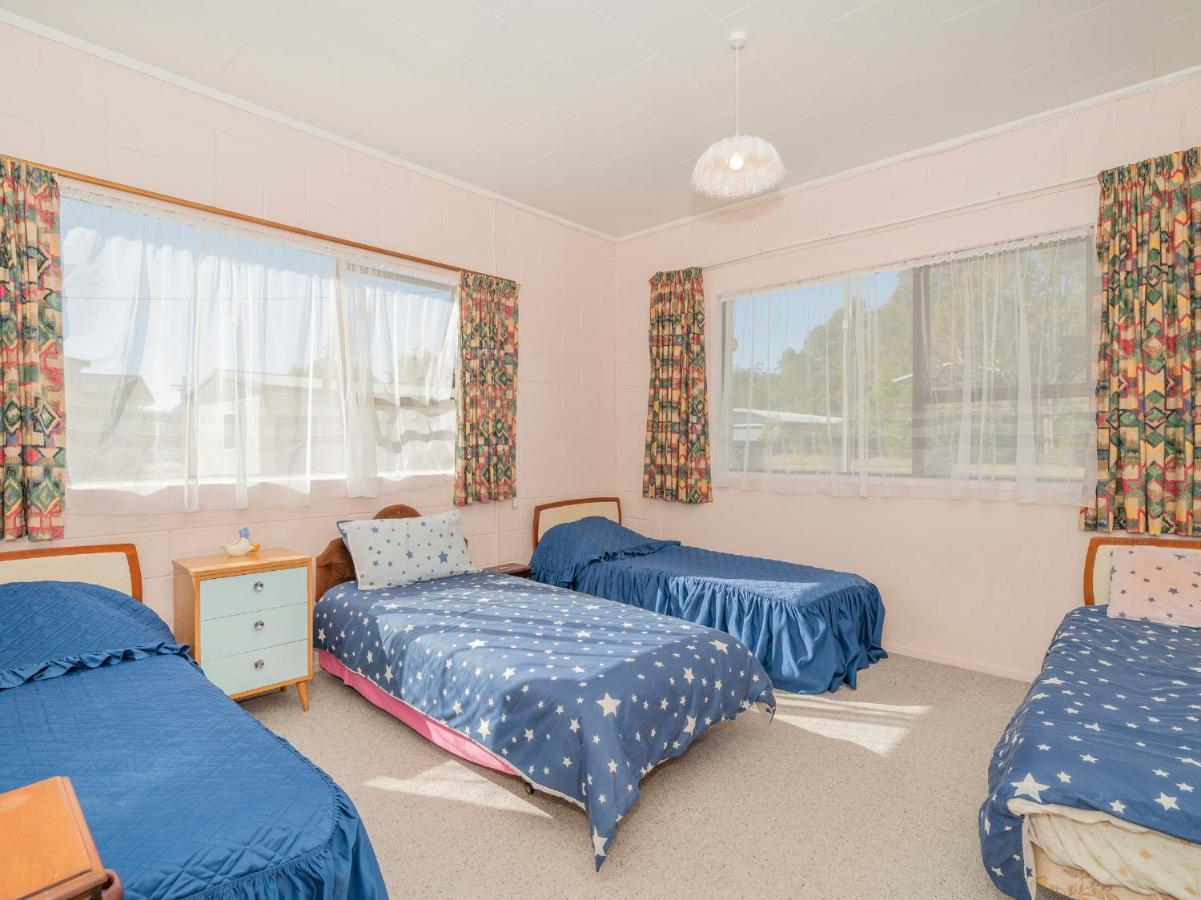 Cosy At Cooks - Cooks Beach Downstairs Unit エクステリア 写真